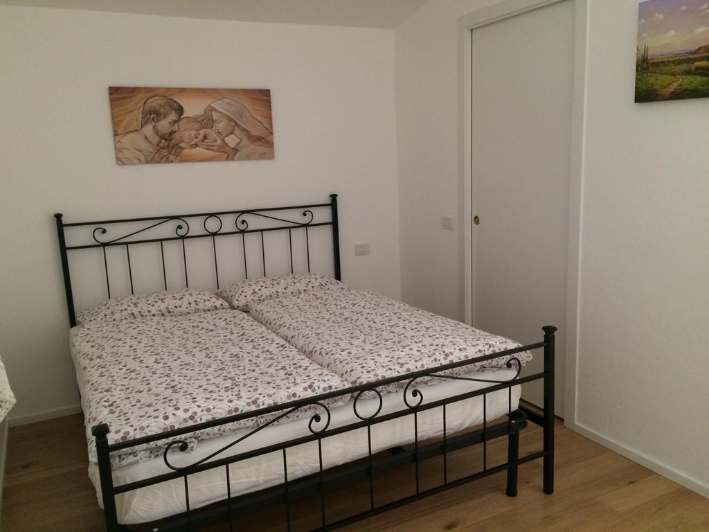 Casina Rosa Apartamento Certaldo Quarto foto