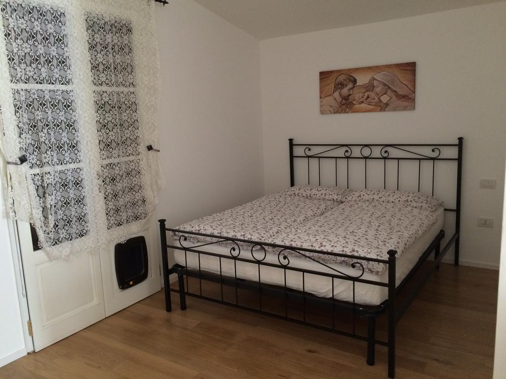 Casina Rosa Apartamento Certaldo Quarto foto
